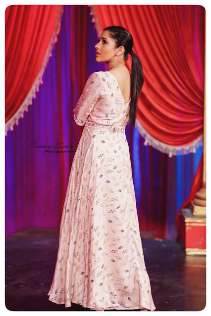 Hot Girl Model Rashmi Gautam Photo Shoot In Pink Dress 12